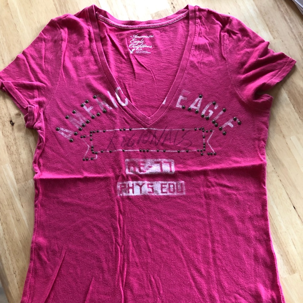 Fuchsia ladies v neck T-shirt